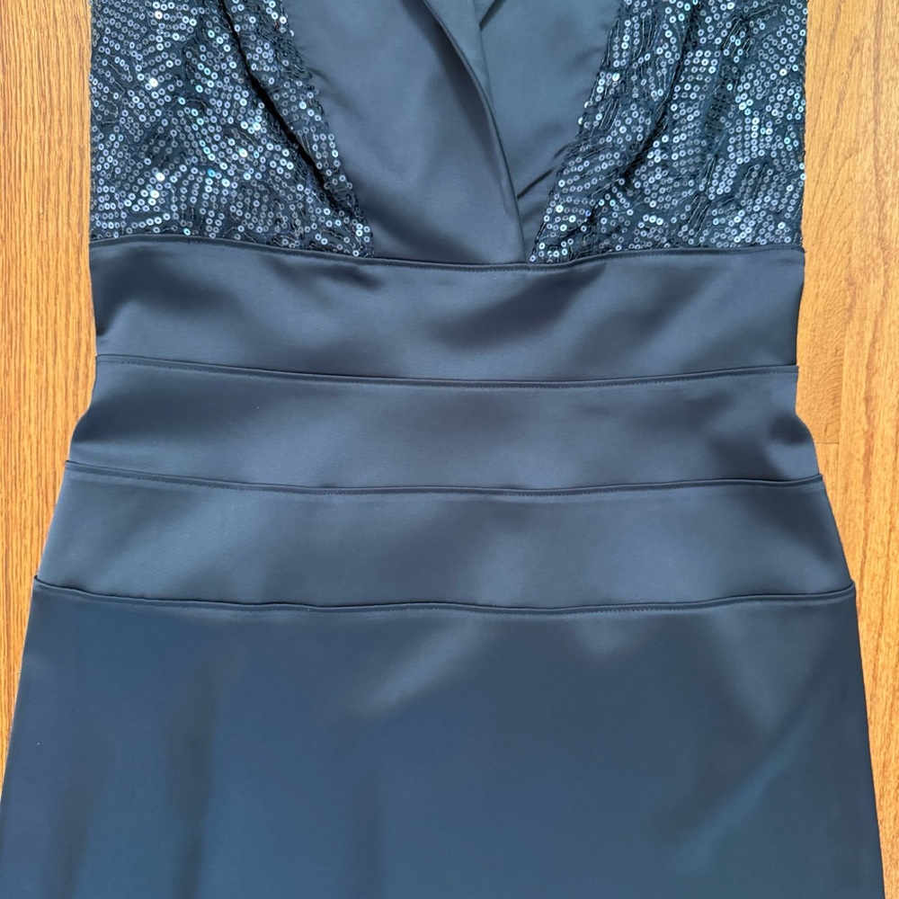 Tadashi Collection Cap-Sleeve Satin Sequined Navy Gown Dress size 6 - Picture 5 of 13